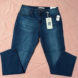 NWT Love Indigo Butt Lift Skinny Jeans, Women’s size 14
